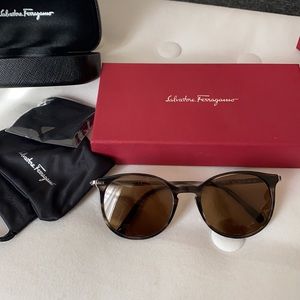 Ferragamo Eyewear sunglasses